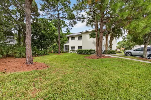 9002 Sand Shot Way, Port Saint Lucie, FL 34986