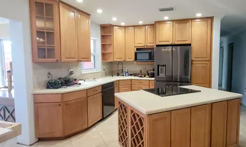 4420 NW 12th Ave, Fort Lauderdale, FL 33309