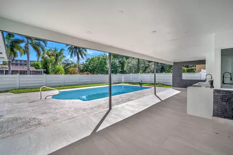 Exterior - 5000 Adams St, Hollywood, FL 33021 photo 2 of 10
