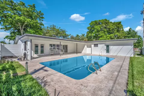 Exterior - 5000 Adams St, Hollywood, FL 33021 photo 3 of 10
