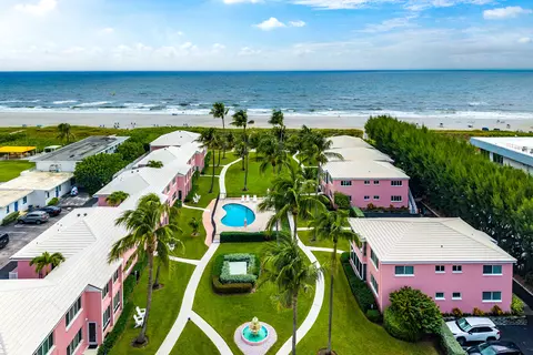 1877 S Ocean Blvd #10, Delray Beach, FL 33483