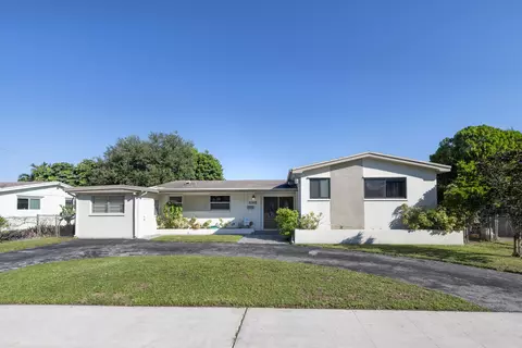 1185 NE 176th St, North Miami Beach, FL 33162