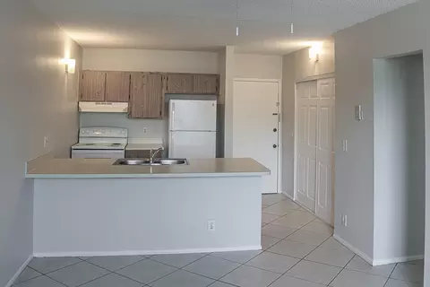 2501 Riverside Dr #209-A, Coral Springs, FL 33065