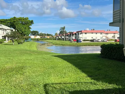 711 Monaco O Ct, Delray Beach, FL 33446
