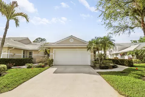 2426 SW Foxpoint Trl, Palm City, FL 34990
