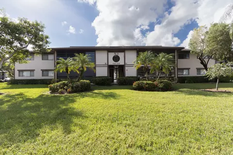 9584 N Belfort Cir #112, Tamarac, FL 33321