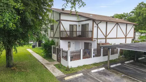 2324 Lena Ln, West Palm Beach, FL 33415