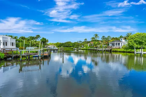 View/Area - 414 Mariner Dr, Jupiter, FL 33477 photo 2 of 5