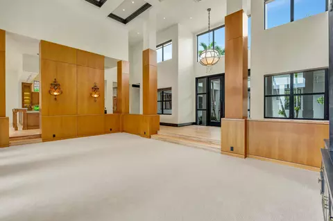 Living - 414 Mariner Dr, Jupiter, FL 33477 photo 3 of 8