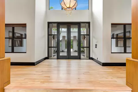 Entry Way - 414 Mariner Dr, Jupiter, FL 33477 photo 2 of 3