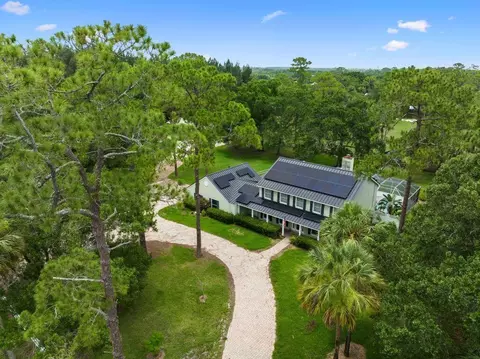 4900 2nd St, Vero Beach, FL 32968