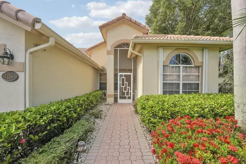7136 Ashford Ln, Boynton Beach, FL 33472