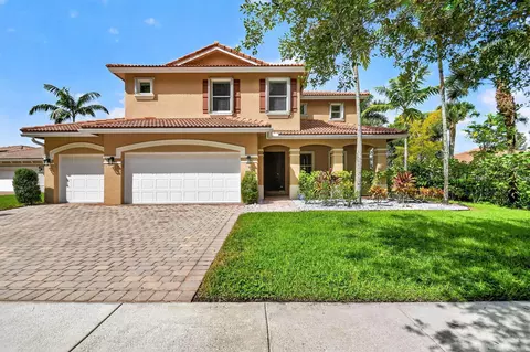 9070 Winterhaven Cir, West Palm Beach, FL 33411