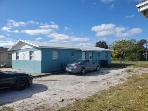 1511 N 16th N St, Fort Pierce, FL 34950