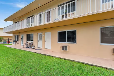 Exterior - 301 E Mcnab Rd #113, Pompano Beach, FL 33060 photo 5 of 6