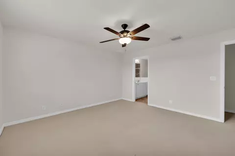 Bedroom - 5313 SE Jennings Ln, Stuart, FL 34997 photo 2 of 9