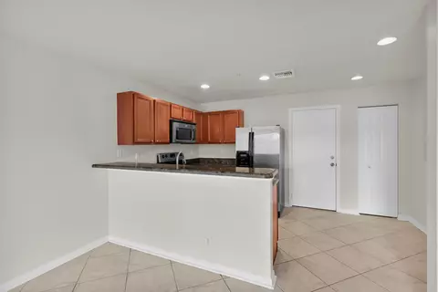 Kitchen - 5313 SE Jennings Ln, Stuart, FL 34997 photo 2 of 3