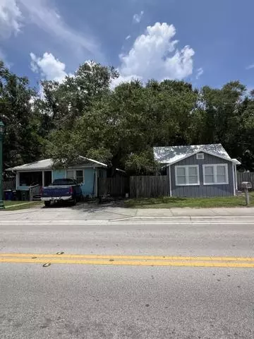 122 N 13th St, Fort Pierce, FL 34950