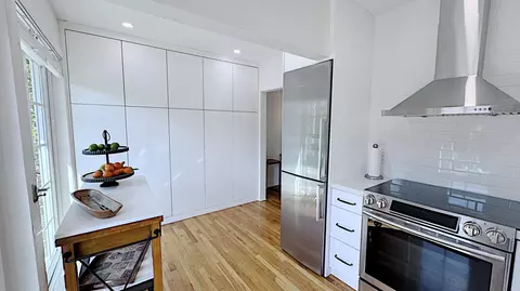 Kitchen - 133 SE 2nd St, Dania Beach, FL 33004 photo 5 of 6