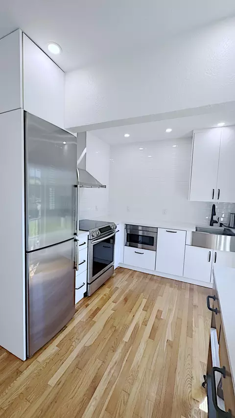 Kitchen - 133 SE 2nd St, Dania Beach, FL 33004 photo 4 of 6