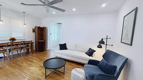 Living - 133 SE 2nd St, Dania Beach, FL 33004 photo 4 of 6