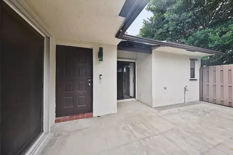 3402 Waterview Cir #B, Palm Springs, FL 33461