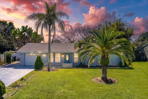 2031 SE New York St, Port Saint Lucie, FL 34952