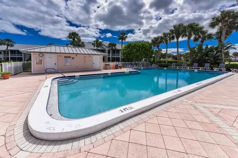 Exterior - 5811 NE Gulfstream Way #4002, Stuart, FL 34996 photo 7 of 9