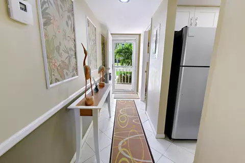 Entry Way - 5811 NE Gulfstream Way #4002, Stuart, FL 34996 photo 1 of 1
