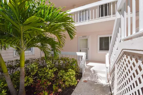 Exterior - 5811 NE Gulfstream Way #4002, Stuart, FL 34996 photo 3 of 9