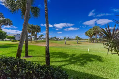 Exterior - 5811 NE Gulfstream Way #4002, Stuart, FL 34996 photo 4 of 9