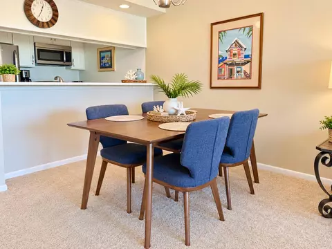 Dining - 5811 NE Gulfstream Way #4002, Stuart, FL 34996 photo 1 of 1