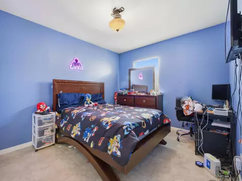 Bedroom - 113 SE 3rd Ave, Boynton Beach, FL 33435 photo 2 of 5