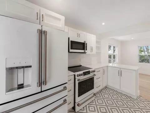 514 52nd St, West Palm Beach, FL 33407