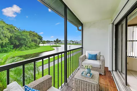 1005 Green Pine Blvd #C2, West Palm Beach, FL 33409