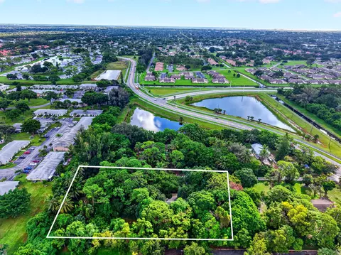 5679 Sims Rd, Delray Beach, FL 33484