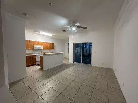 Living - 103 Lighthouse Cir #G, Tequesta, FL 33469 photo 2 of 3