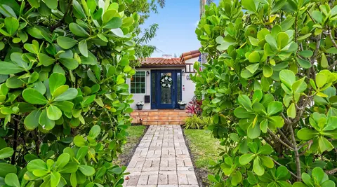 436 38th St, West Palm Beach, FL 33407