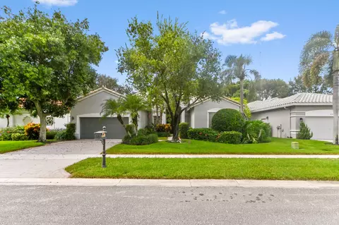 6389 Cortona St, Lake Worth, FL 33467