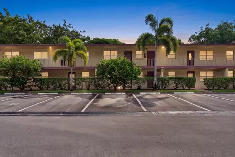7490 NW 1st St #104, Margate, FL 33063