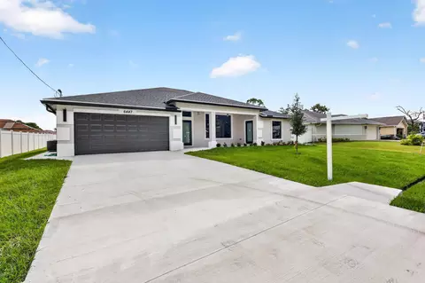 6447 NW Fontana St, Port Saint Lucie, FL 34986