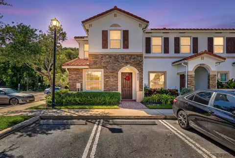 4305 Maybelle Ln, West Palm Beach, FL 33417