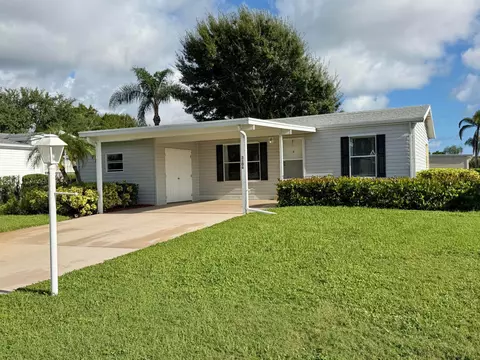3106 Scarlet Tanager Ct, Port Saint Lucie, FL 34952