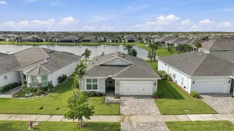 10254 SW Sarcoline Dr, Port Saint Lucie, FL 34987