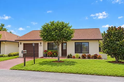 2281 SW 17th Dr, Deerfield Beach, FL 33442