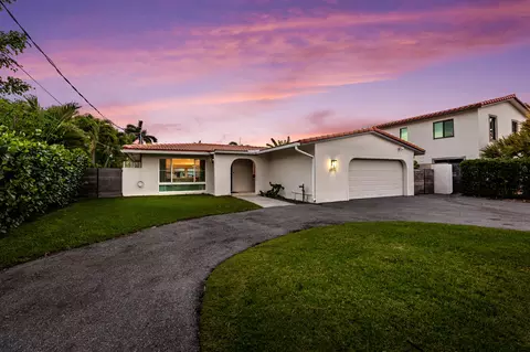 2417 NE 19th Ave, Wilton Manors, FL 33305