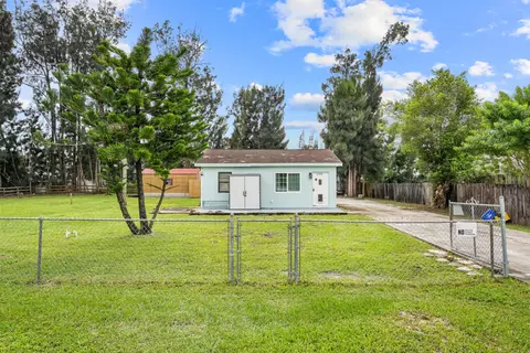 6368 Bishoff Rd, West Palm Beach, FL 33413