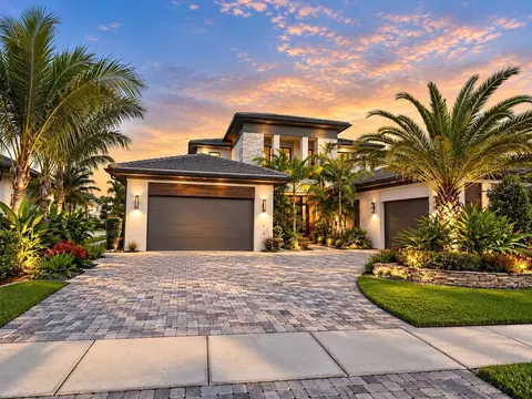9215 Coral Isles Cir, Palm Beach Gardens, FL 33412