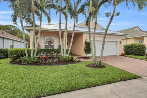 115 NW Berkeley Ave, Port Saint Lucie, FL 34986