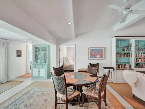 Dining - 3207 Dover Rd, Pompano Beach, FL 33062 photo 1 of 5